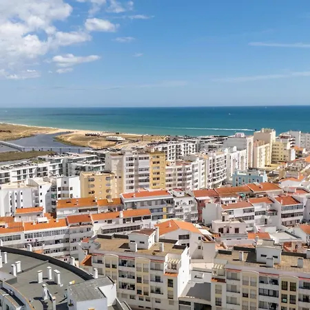 Apartment Nova Sunny 2br With Pool By Lovelystay *