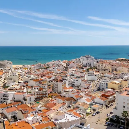 Apartment Nova Sunny 2br With Pool By Lovelystay Armacao de Pera