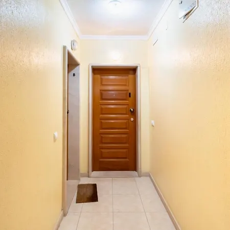 Nova Sunny 2br With Pool By Lovelystay *