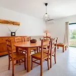 Nova Sunny 2br With Pool By Lovelystay Armação de Pêra